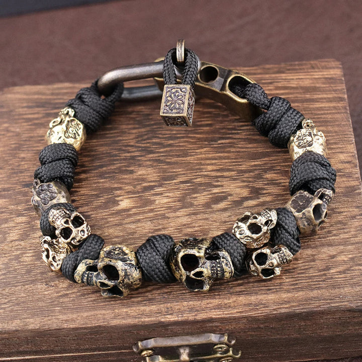 Memento — Paracord náramek s lebkou