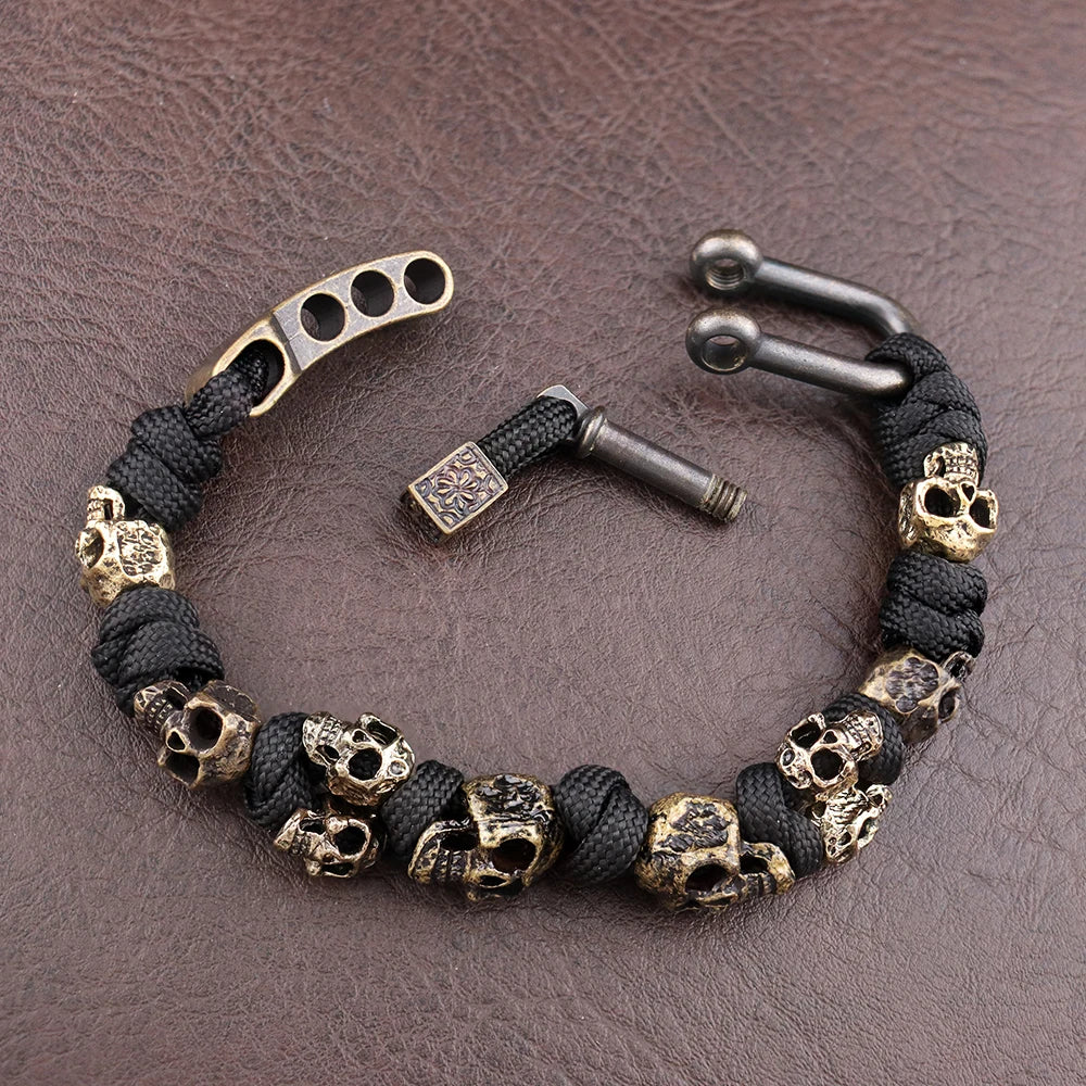 Memento — Paracord náramek s lebkou