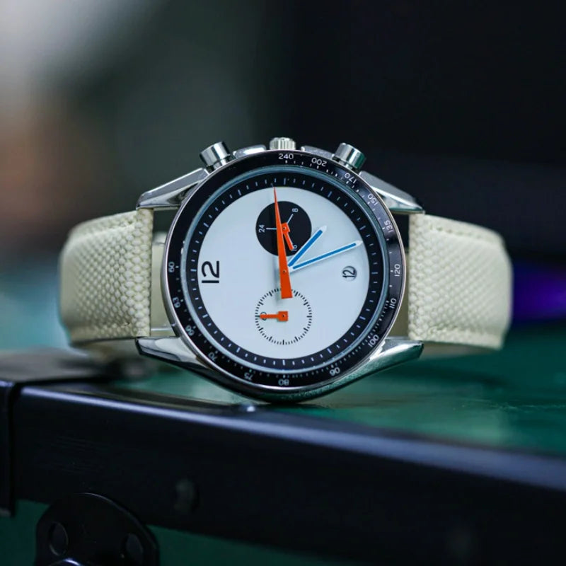 Meridiano 507 — Chronograf na kůži