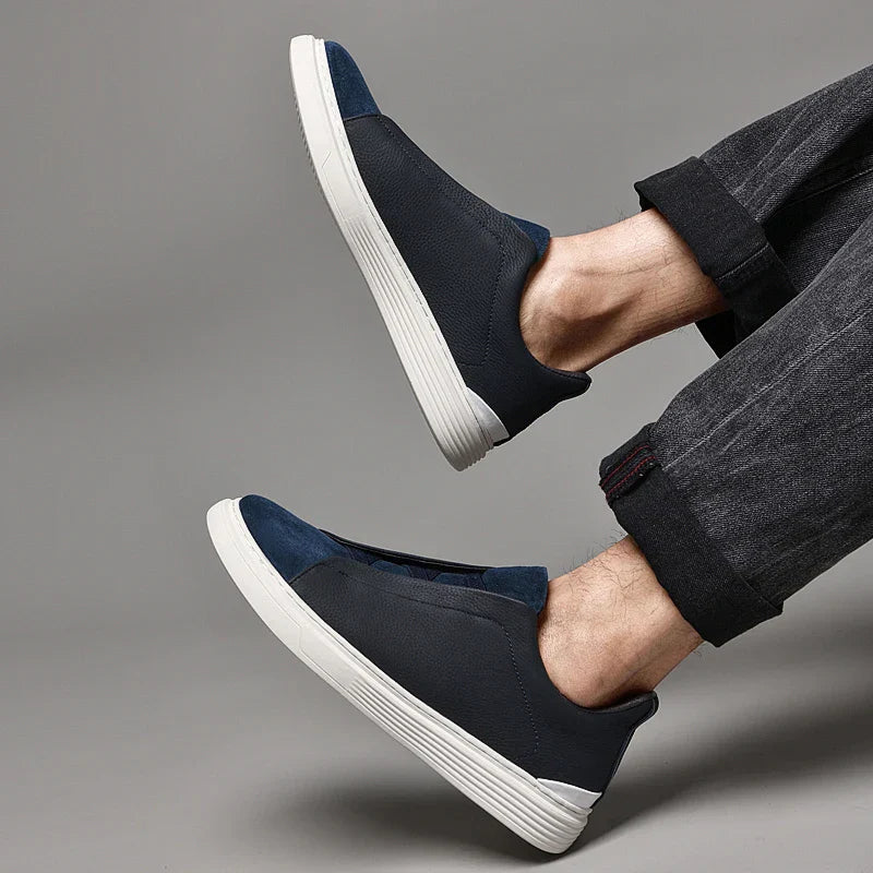 Matteo — Slip-On z Veluru a Kůže