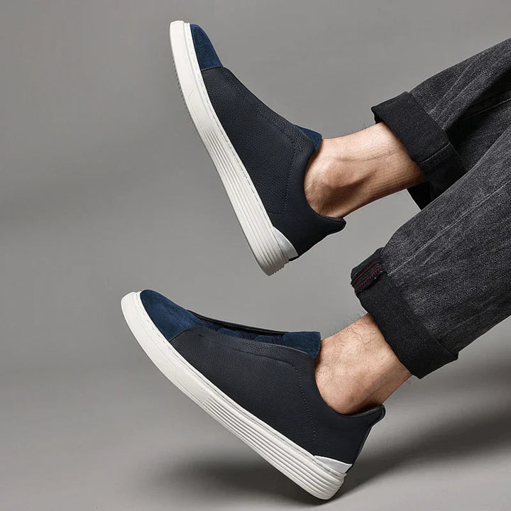 Matteo — Slip-On z Veluru a Kůže